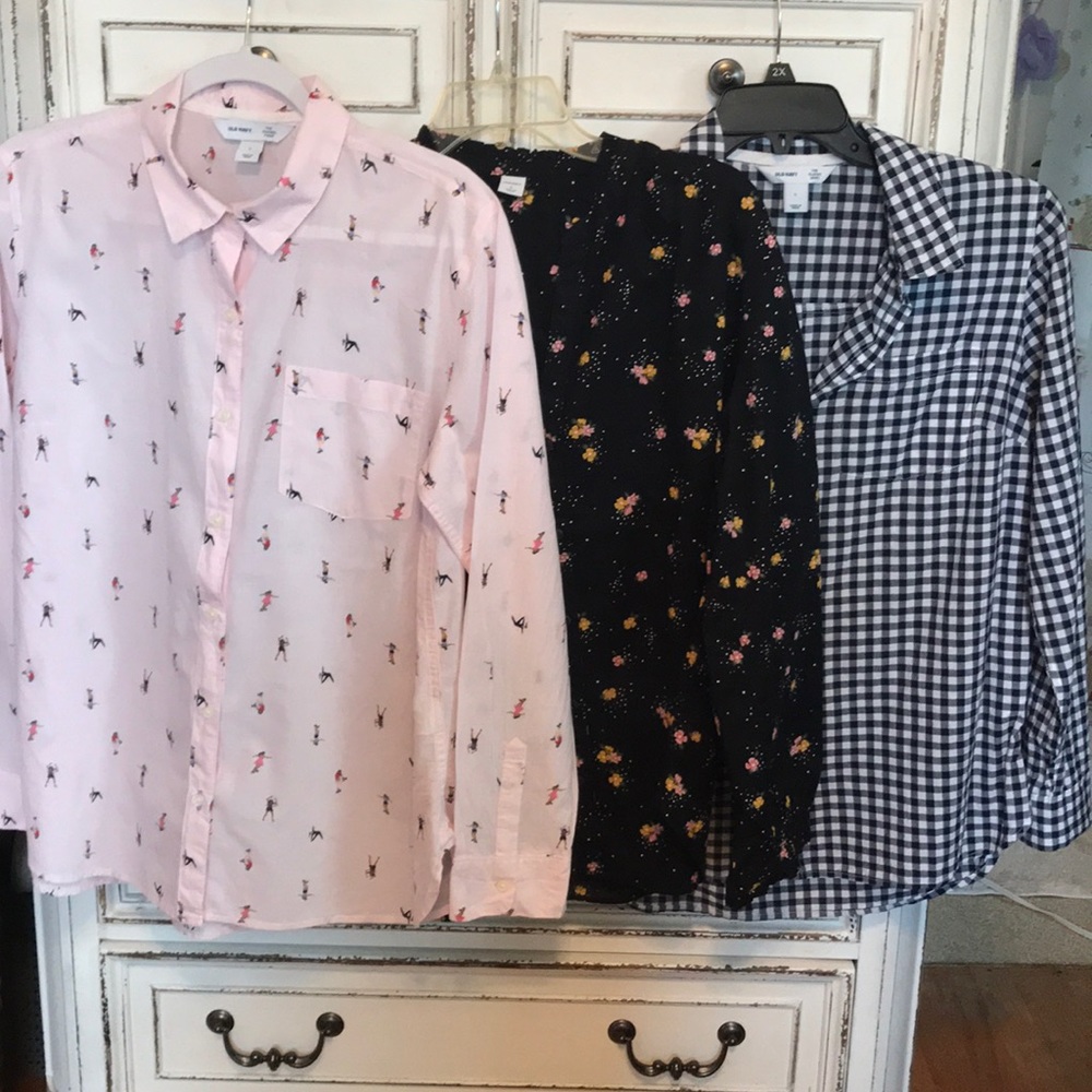 3 Old Navy tops